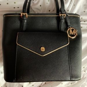 Michael Kors Purse (black)